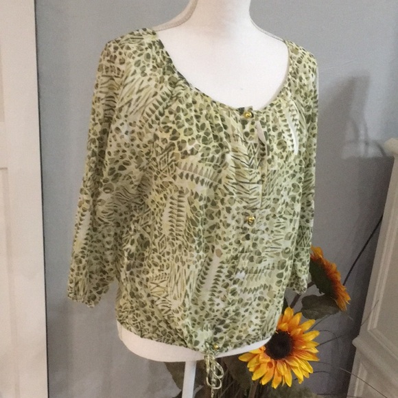 Hearts of palm petite Drawstring top. Size 12P - Picture 1 of 8